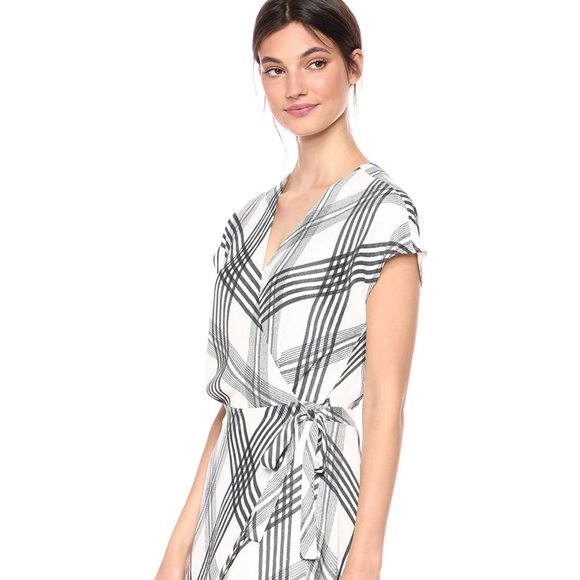 Joie Bethwyn B Porcelain Plaid Dress - Picture 2 of 13